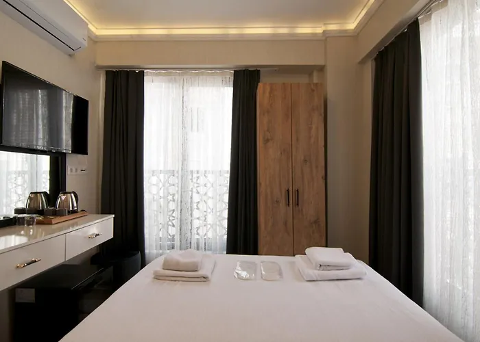 Sultan Sueleyman Hotel *